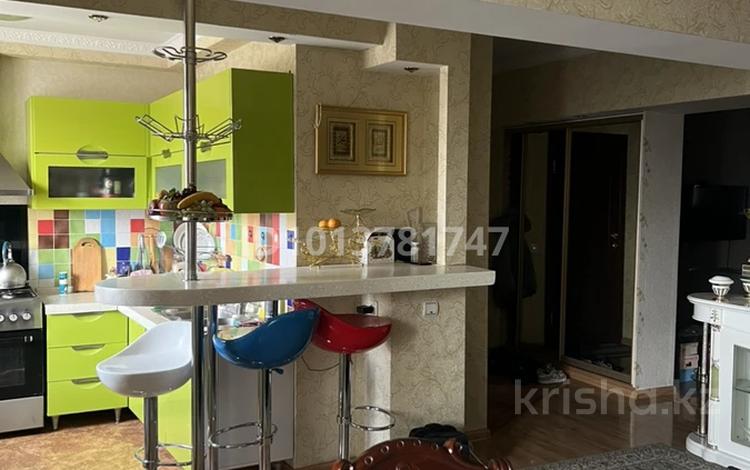 4-бөлмелі пәтер · 93 м² · 5/9 қабат, Муканова — Кабанбай батыра, бағасы: 74 млн ₸ в Алматы, Алмалинский р-н — фото 2