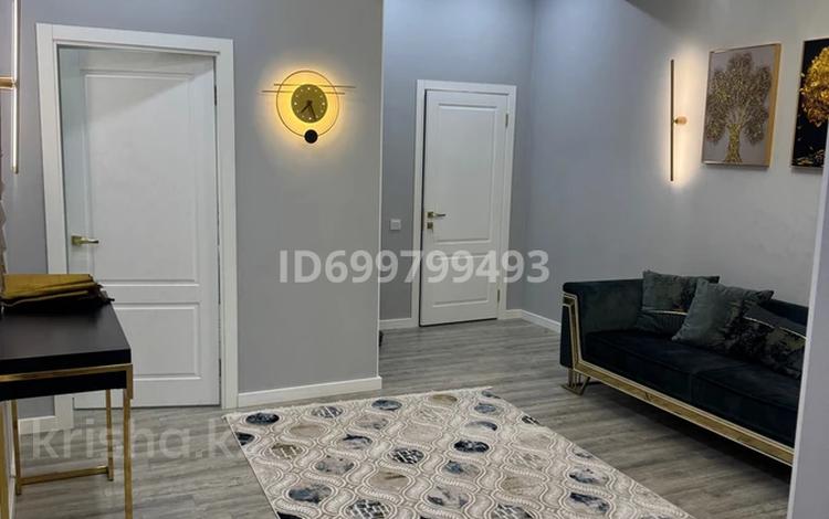 2-бөлмелі пәтер · 82 м² · 4/15 қабат, 17-ш/а., ​17-й микрорайон 6, бағасы: 380 000 ₸ в Актау, 17-й мкр — фото 7