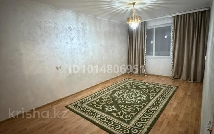 2-бөлмелі пәтер · 57 м² · 4/5 қабат, Привокзальный-3А 6А, бағасы: 200 000 ₸ в Атырау, мкр Привокзальный-3А — фото 2
