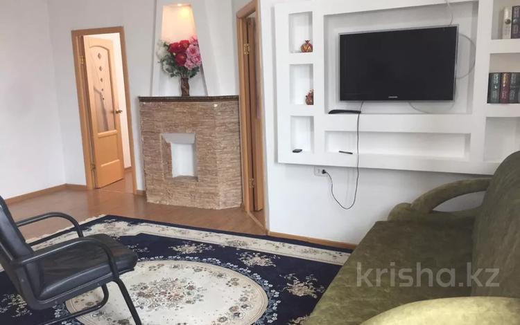 3-бөлмелі пәтер, 66 м², 2/5 қабат тәулігіне, 15-й мкр, бағасы: 15 000 〒 в Актау, 15-й мкр — фото 16