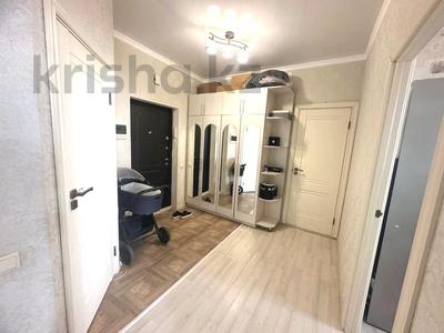 2-комнатная квартира, 68 м², 7/10 этаж, Кенесары хана 54 — Парк им. Первого президента | Школа Бобек | Международная школа Мирас за 41 млн 〒 в Алматы, Наурызбайский р-н