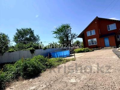 Отдельный дом · 4 комнаты · 167.1 м² · 6 сот., Центральная линия за 6.6 млн ₸ в Оренбурге