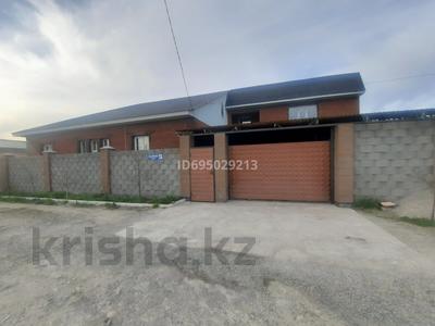 Отдельный дом • 6 комнат • 230 м² • 5 сот., Былым 4А за 42 млн 〒 в Талдыкоргане, мкр военный городок Жулдыз