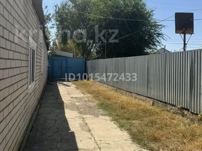 Отдельный дом · 3 комнаты · 53.8 м² · 30 сот., Некрасова 212 за 20 млн ₸ в Актобе, мкр. Курмыш