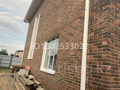 Отдельный дом · 5 комнат · 300 м² · 5 сот., мкр Кунгей 42/1 — Ондасынова за 55 млн 〒 в Караганде, Казыбек би р-н