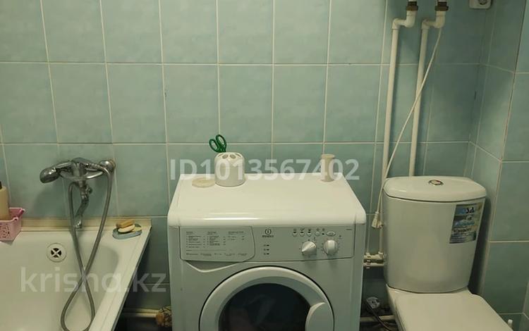1-комнатная квартира · 36 м² · 4/5 этаж, мкр Юго-Восток, проспект республики — Республики караван за 160 000 ₸ в Караганде, Казыбек би р-н — фото 2