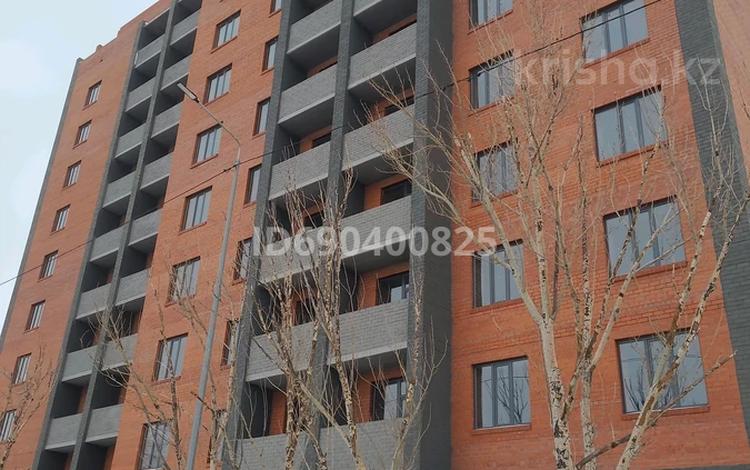 2-бөлмелі пәтер, 50 м², 5/10 қабат, Луначарского 49 — Байзакова, бағасы: ~ 17.3 млн 〒 в Павлодаре — фото 2