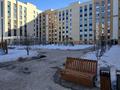 1-комнатная квартира · 33.3 м² · 3/9 этаж, Мухамеджан Тынышбайулы 10 за ~ 18.8 млн ₸ в Астане, Сарайшык р-н — фото 2