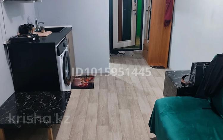 1-бөлмелі пәтер · 14 м² · 4/5 қабат, Х чурина 119 — Школьник, бағасы: 100 000 ₸ в Уральске, мкр Школьник — фото 2