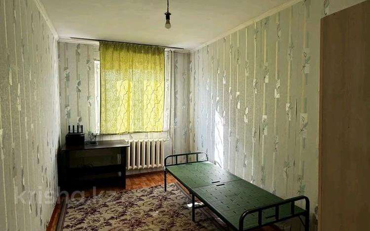 1-комнатная квартира · 40 м² · 2/5 этаж, 8-й микрорайон, 8-шағынаудан — №50 мектепке қарама қарсы за 80 000 ₸ в Шымкенте, Туран р-н — фото 2