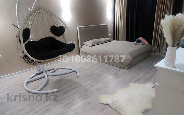 1-бөлмелі пәтер · 30 м² · 1/5 қабат, Ленина, бағасы: 350 000 ₸ в Рудном — фото 2