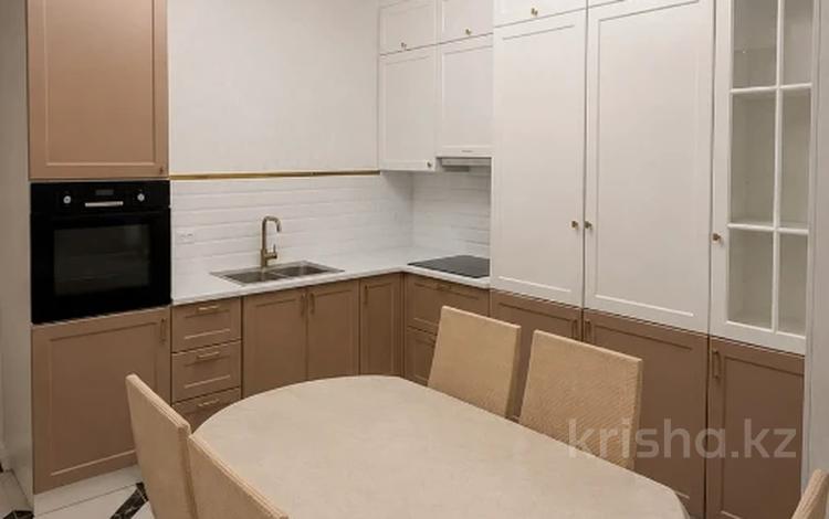 3-комнатная квартира · 100 м² · 4/5 этаж, мкр. Алтын орда 41в за 37 млн ₸ в Актобе — фото 2