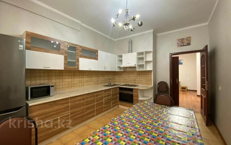 3-бөлмелі пәтер · 104.6 м² · 7/13 қабат, Туркестан 8, бағасы: ~ 69 млн ₸ в Астане, Есильский р-н — фото 2