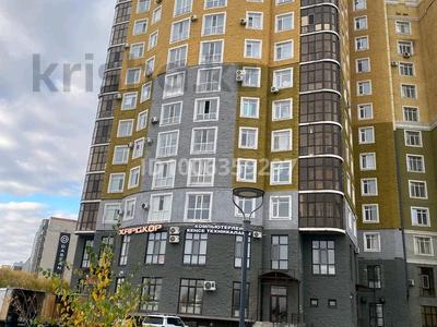 2-бөлмелі пәтер · 67 м² · 13/14 қабат, мкр 11, Аз-Наурыз 144 — Абулхайр-хана, бағасы: 25 млн ₸ в Актобе