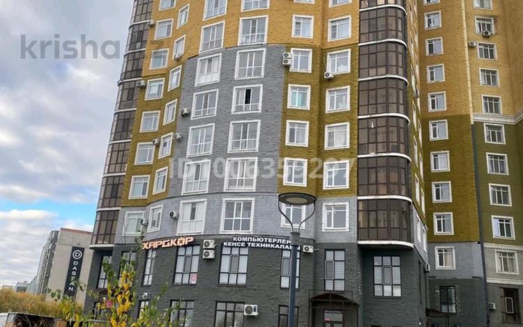2-бөлмелі пәтер · 67 м² · 13/14 қабат, мкр 11, Аз-Наурыз 144 — Абулхайр-хана, бағасы: 25 млн ₸ в Актобе — фото 2