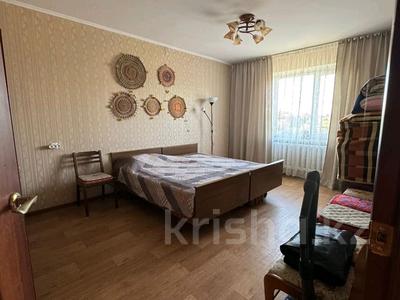 4-бөлмелі пәтер · 90 м² · 3/5 қабат, жулдыз 29, бағасы: 26.3 млн ₸ в Талдыкоргане, мкр военный городок Жулдыз