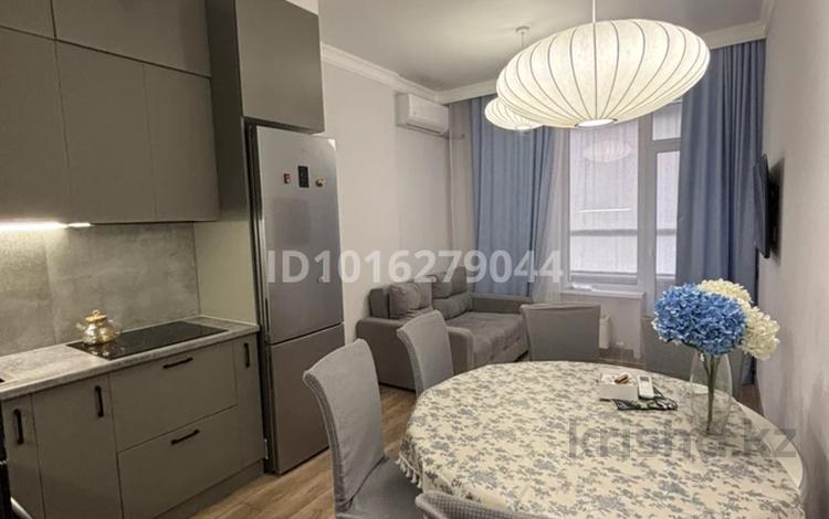 3-бөлмелі пәтер · 85 м² · 8/12 қабат, Санжара Асфендиярова 8, бағасы: 400 000 ₸ в Астане, Нура р-н — фото 2