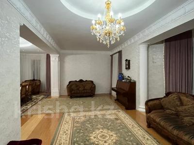 Отдельный дом · 6 комнат · 433 м² · 10 сот., мкр Жилгородок, Парковая 1в за 95 млн 〒 в Актобе