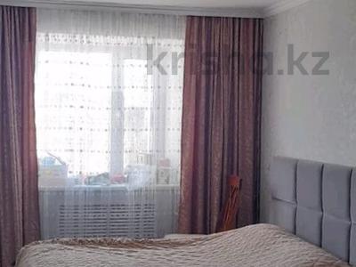 2-комнатная квартира, 47 м², 4/5 этаж, Майкудук за 12 млн 〒 в Караганде, Алихана Бокейханова р-н
