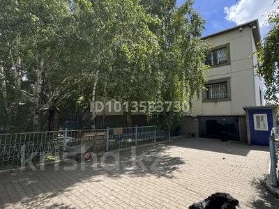 Жеке үй · 6 бөлме · 318 м² · 10 жүзд., мкр Шубар, Арай 32, бағасы: 200 млн ₸ в Астане, Есильский р-н