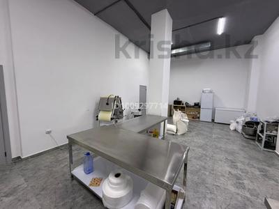 Производства · 100 м² за 12 млн ₸ в Атырау, мкр Авангард-4