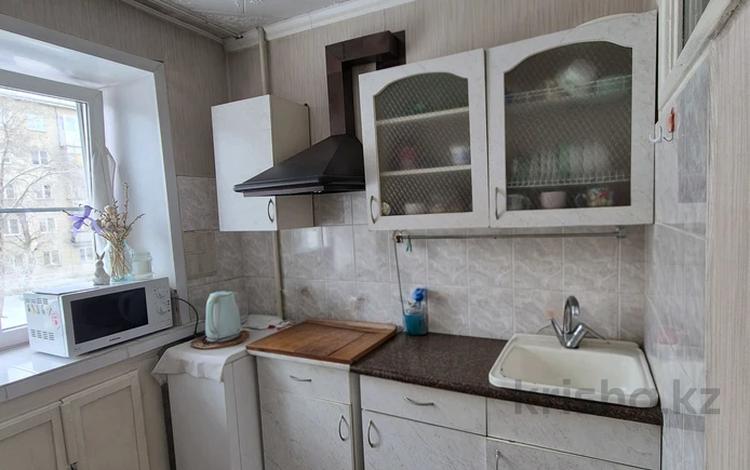 2-бөлмелі пәтер · 45.7 м² · 2/5 қабат, Славского 28 Б — Гастроном Чайка, бағасы: 20.6 млн ₸ в Усть-Каменогорске — фото 12