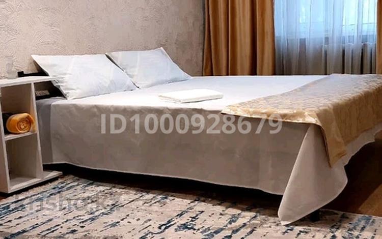 1-бөлмелі пәтер · 40 м² · 1/5 қабат, Айманова 7 — 1 линия Набережной реки Иртыш, бағасы: 12 000 ₸ в Павлодаре — фото 2