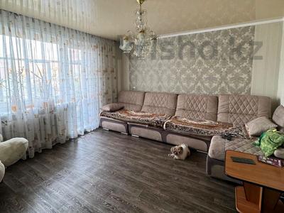4-комнатная квартира · 81 м² · 5/9 этаж, Степной-1 7/46 за 30 млн ₸ в Караганде, Казыбек би р-н