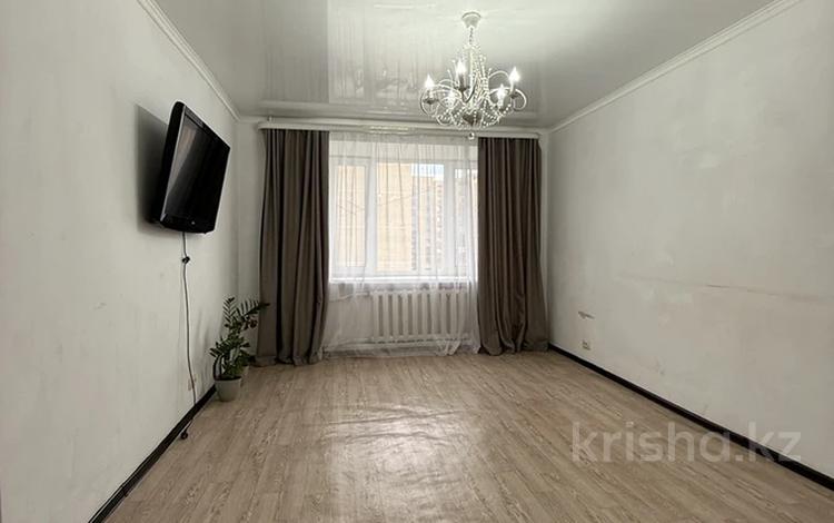 2-комнатная квартира · 50.3 м² · 5/6 этаж, мкр 12 — За рестораном Колизей за 17 млн ₸ в Актобе — фото 2