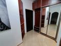 2-комнатная квартира, 80 м² помесячно, Достык 97 за 450 000 〒 в Алматы, Медеуский р-н — фото 9