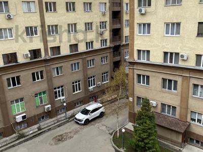 2-комнатная квартира · 32.7 м² · 6/6 этаж, Кенесары хана за 22.9 млн ₸ в Алматы, Бостандыкский р-н