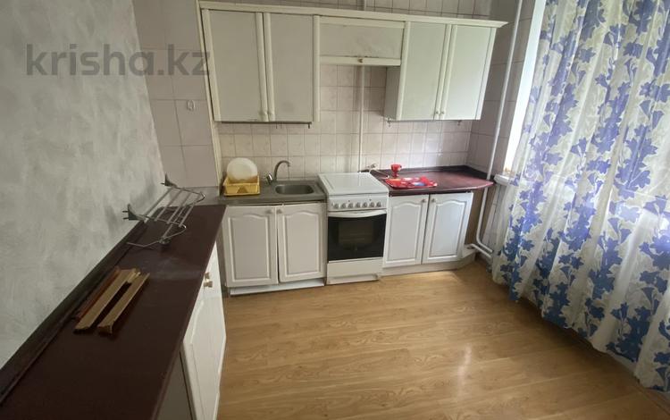 1-комнатная квартира · 45 м² · 1/5 этаж, мкр Жетысу-1 — Абая Момышулы за 170 000 〒 в Алматы, Ауэзовский р-н — фото 2