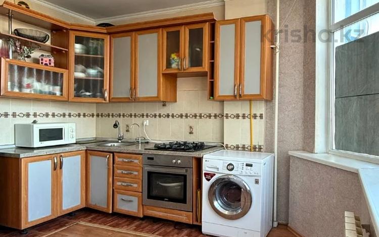 3-комнатная квартира · 83.7 м² · 6/9 этаж, Сатпаева 2 г за 30 млн ₸ в Атырау — фото 2