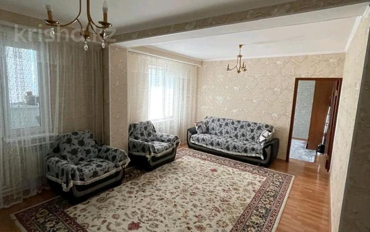4-комнатная квартира · 100 м² · 10/12 этаж, Тәуке хана за 38 млн ₸ в Шымкенте, Аль-Фарабийский р-н — фото 2