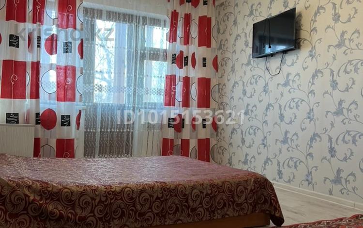 1-бөлмелі пәтер · 35 м² · 1/5 қабат, Октябрьская 27, бағасы: 180 000 ₸ в Шымкенте, Аль-Фарабийский р-н — фото 2