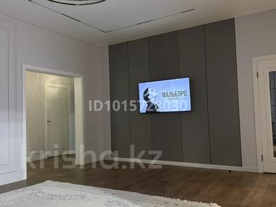 Отдельный дом · 5 комнат · 200 м² · 4.5 сот., мкр. Зачаганск пгт — Жангирхан за 65 млн ₸ в Уральске