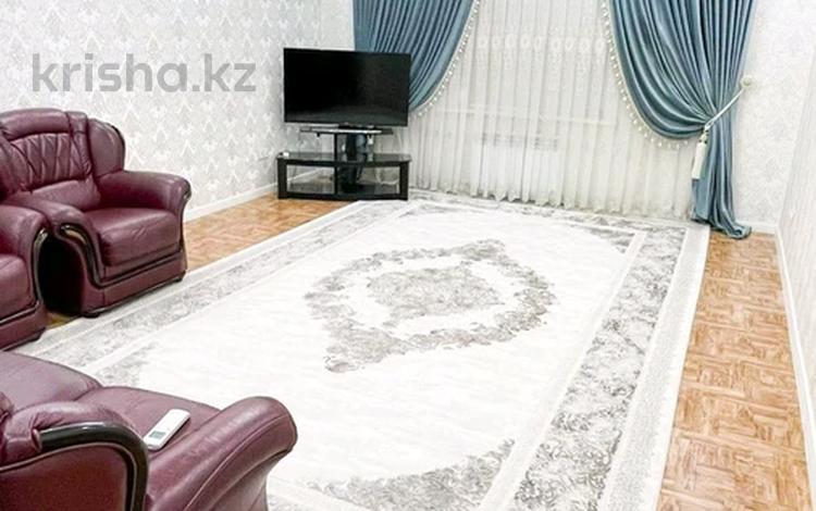 3-бөлмелі пәтер · 90 м² · 4/5 қабат, Болашак 44, бағасы: 46.5 млн ₸ в Талдыкоргане, мкр Болашак — фото 2