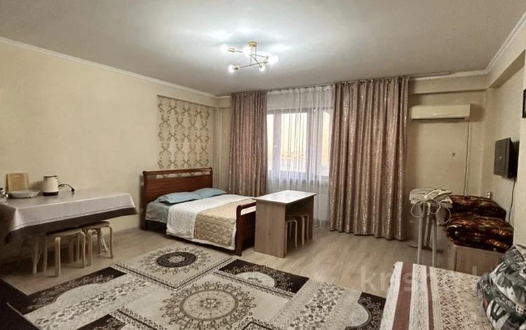 1-бөлмелі пәтер · 42 м² · 14/22 қабат, Тлендиева 223 — Тлендиева абая, бағасы: 17 000 ₸ в Алматы, Алмалинский р-н — фото 2