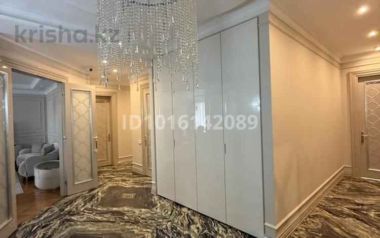 5-комнатная квартира · 247.6 м² · 5/7 этаж, Митина 4 за 500 млн ₸ в Алматы, Медеуский р-н — фото 2