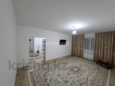 2-комнатная квартира · 72 м² · 2/5 этаж, мкр. Алтын орда 40 за 180 000 ₸ в Актобе