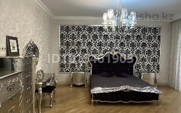 4-бөлмелі пәтер · 200 м² · 4/6 қабат, Фурманова 301, бағасы: 1.1 млн ₸ в Алматы, Медеуский р-н — фото 2