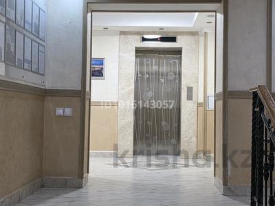 1-комнатная квартира · 40 м² · 1/9 этаж, Бухар Жирай 30/1 за 200 000 ₸ в Астане