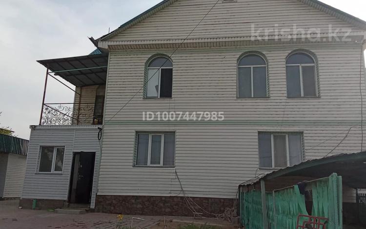 Отдельный дом · 8 комнат · 260 м² · 16 сот., 12 А мкр 1дом — Напротив дома 129 за 70 млн 〒 в Конаеве — фото 14