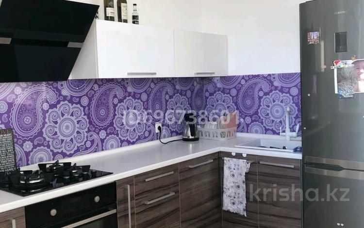 2-бөлмелі пәтер · 62 м² · 9/9 қабат, Авангард 2 11Б — Рынок Мерей, бағасы: 27 млн ₸ в Атырау, мкр Авангард-2 — фото 2