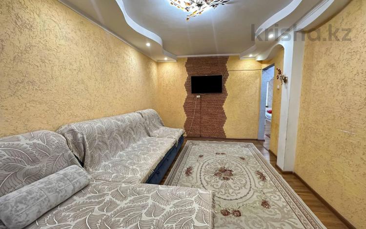 3-комнатная квартира · 62.3 м² · 5/5 этаж, самал 42 за 17.8 млн ₸ в Талдыкоргане, мкр Самал — фото 2