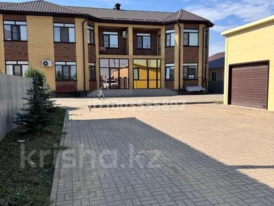 Отдельный дом · 4 комнаты · 185.3 м² · 3 сот., Старый аэропорт — Старый аэропорт за 75 млн 〒 в Уральске