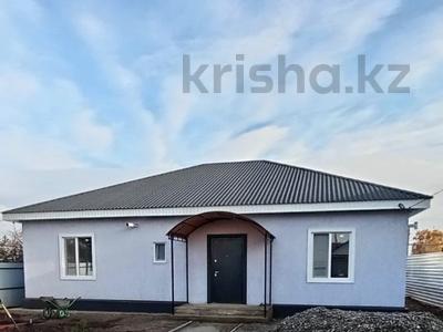 Отдельный дом · 4 комнаты · 139.5 м² · 5.2 сот., 1-й микрорайон, Кубеева 7 за 55 млн 〒 в Костанае