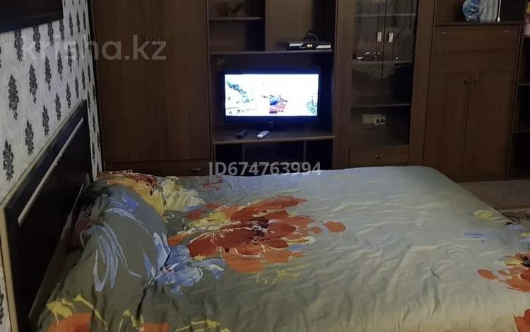 1-комнатная квартира · 42 м² · 1/2 этаж, Маншук Маметова 81/1 — КазИИТУ СитиЦентр ЖДвокзал за 12 000 ₸ в Уральске — фото 16