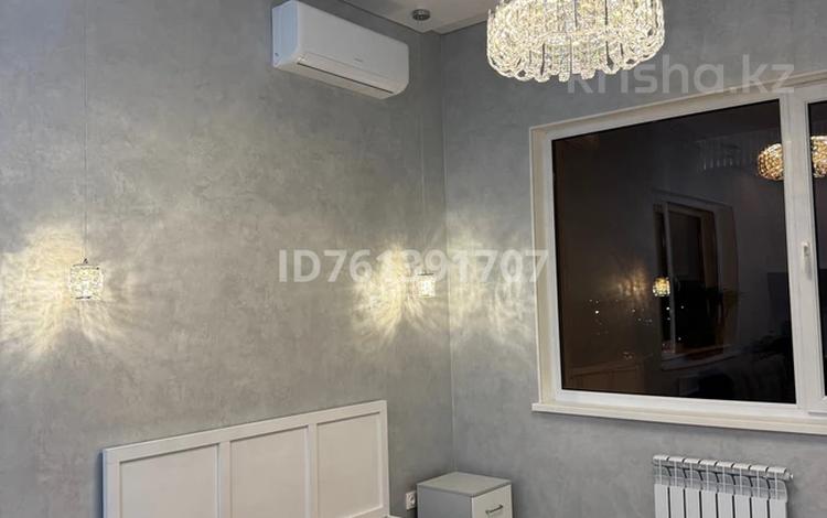 2-комнатная квартира · 56 м² · 6/6 этаж, Халиулина 140/5 за 350 000 ₸ в Алматы, Медеуский р-н — фото 2