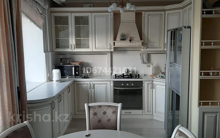 3-комнатная квартира · 80 м² · 5/9 этаж, Шакарима 13 — Шакарима за 36 млн 〒 в Семее — фото 2